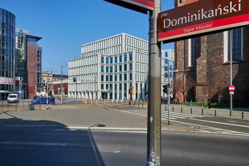 Obszar placu Dominikańskiego w kwietniu 2023 r.