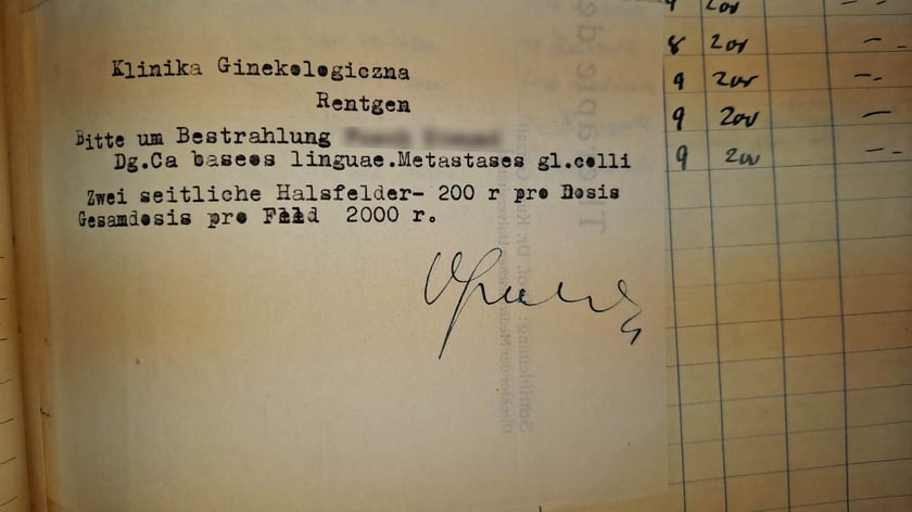 Dokument z archiwum dawnej kliniki ginekologicznej