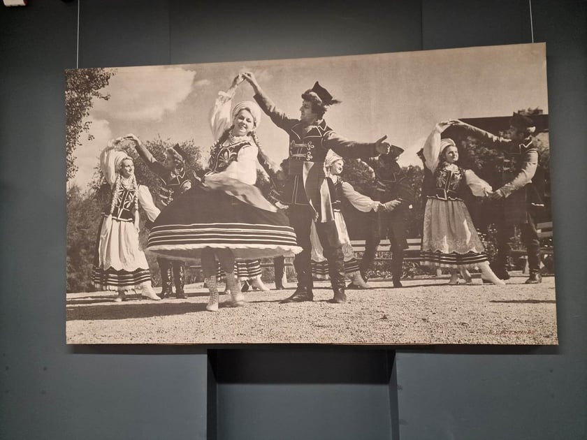 Otwarcie wystawy "Historia szyta na ludowo"