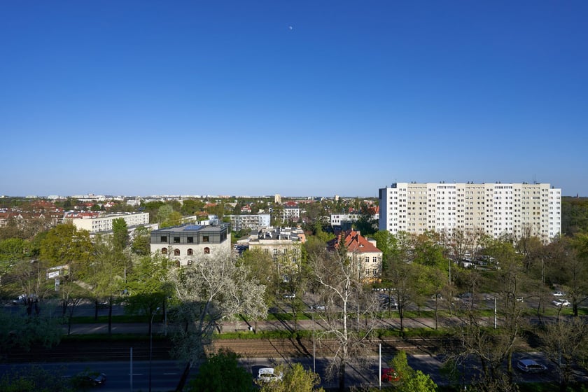 Panorama Wrocławia z perspektywy Krzyków - maj 2023