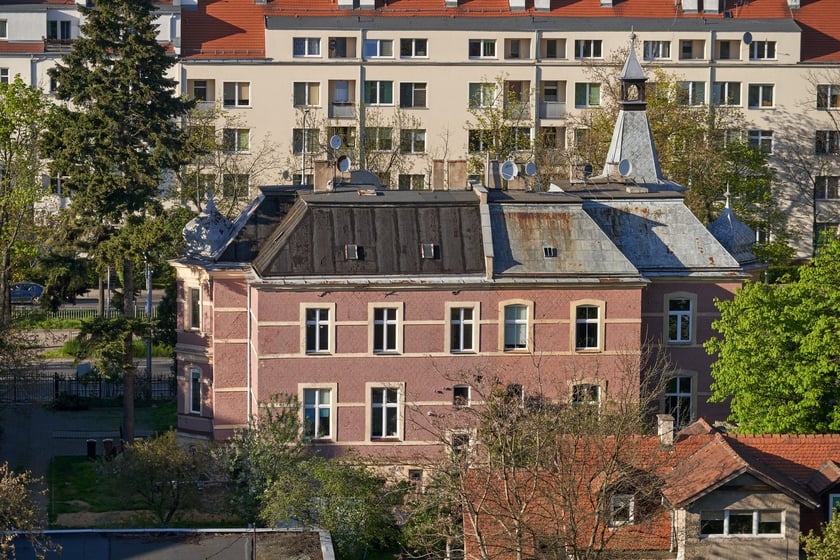 Panorama Wrocławia z perspektywy Krzyków - maj 2023