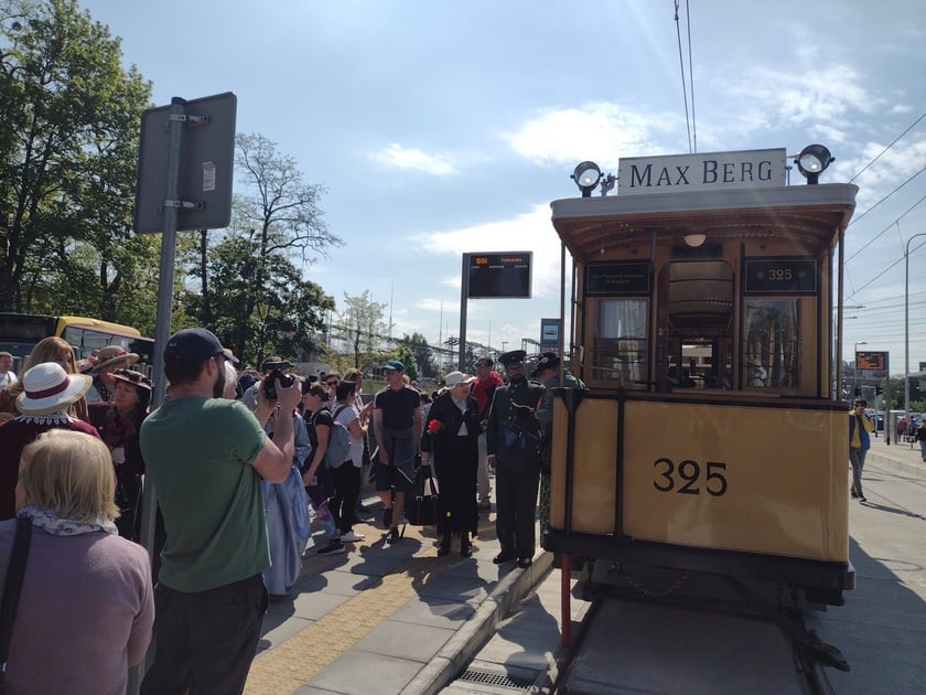 Dzień Otwarty MPK Wrocław przy nowej trasie tramwajowej przez Popowice.