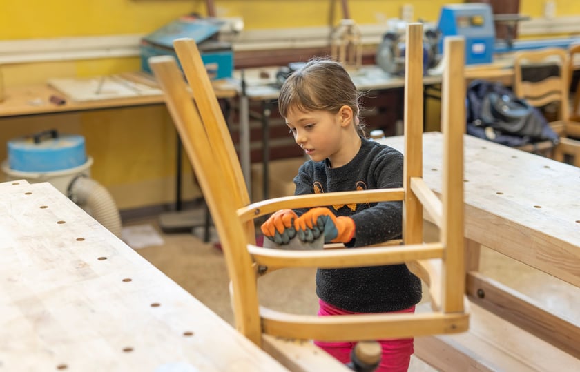 Pracownia renowacji mebli w Centrum Kreatywności Talent