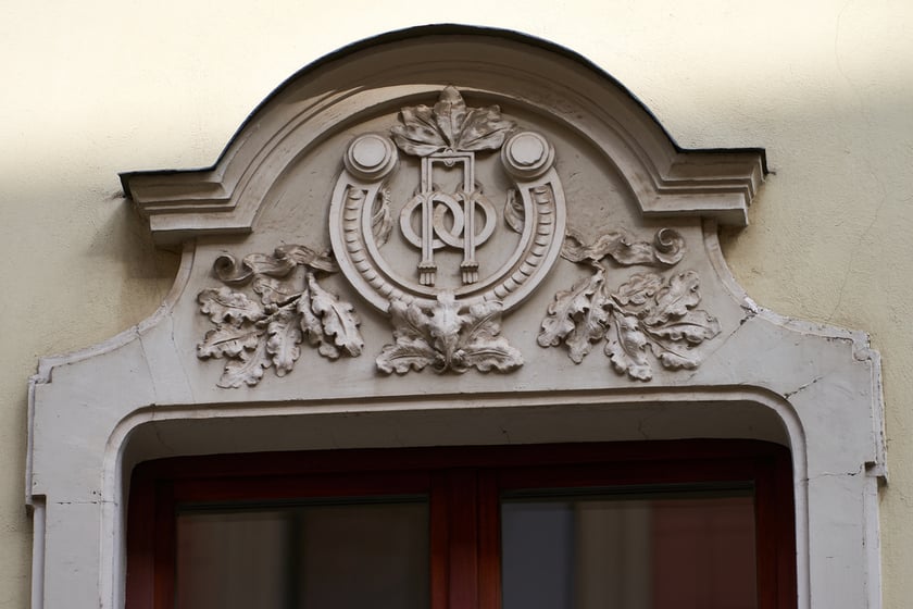 Rzeźby i ornamenty na wrocławskich kamienicach