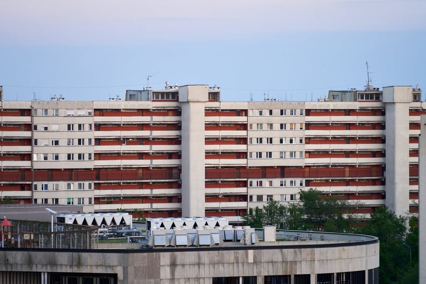 Panorama Wrocławia. Zdjęcie z 13 piętra budynku w centrum miasta.