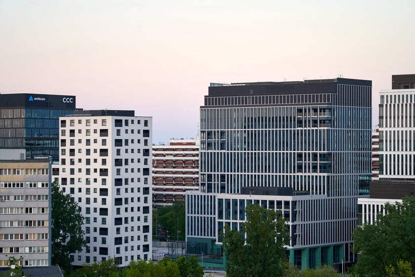 Panorama Wrocławia. Zdjęcie z 13 piętra budynku w centrum miasta.