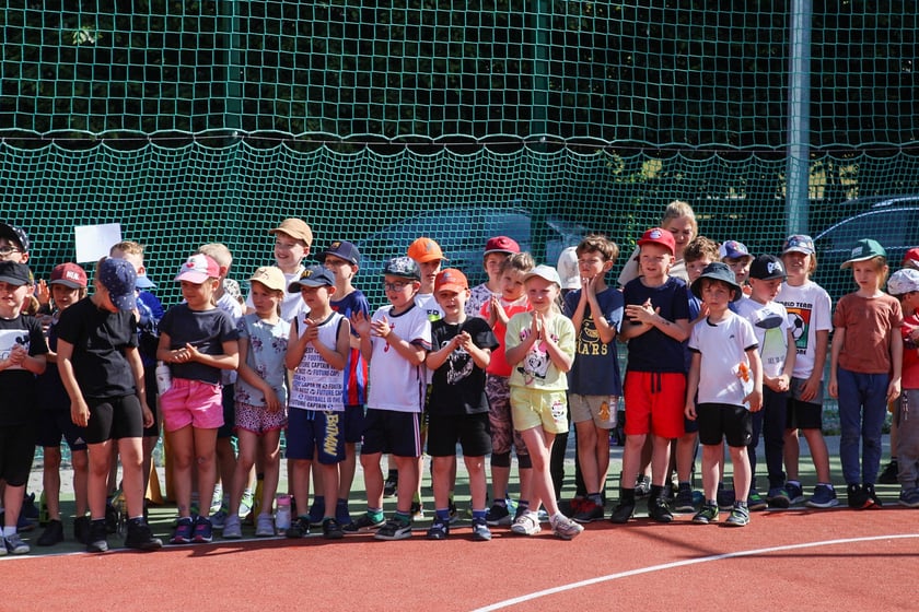 Impreza sportowa z okazji Dnia Dziecka i otwarcia boisk przy szkole podstawowej nr 29 we Wrocławiu