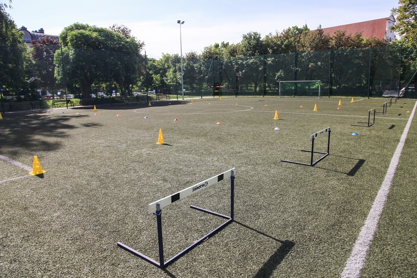 Impreza sportowa z okazji Dnia Dziecka i otwarcia boisk przy szkole podstawowej nr 29 we Wrocławiu