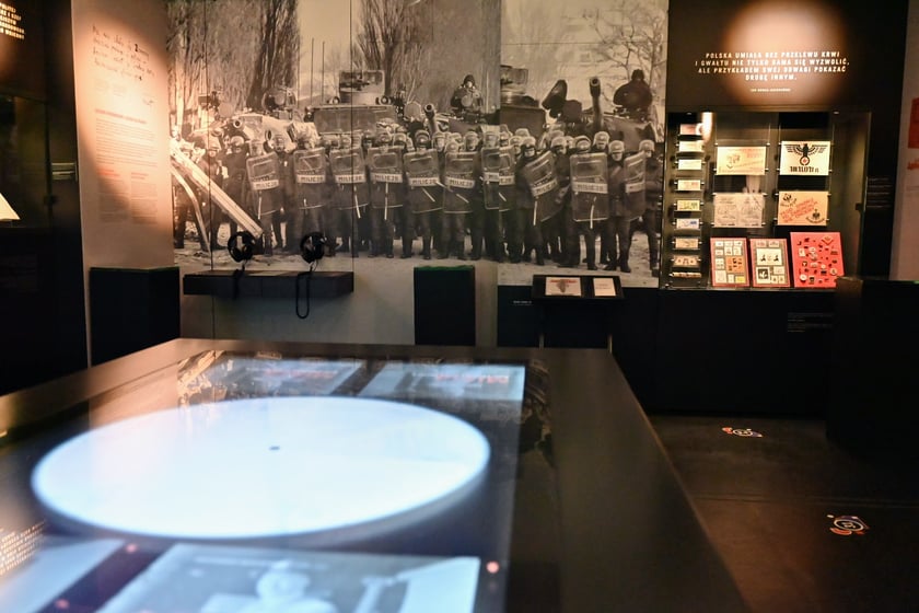 Muzeum Pana Tadeusza i wystawa poświęcona Janowi Nowakowi-Jeziorańskiemu były dziś dostępne bezpłatnie.