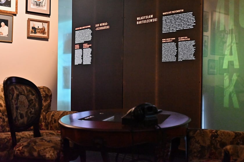 Muzeum Pana Tadeusza i wystawa poświęcona Janowi Nowakowi-Jeziorańskiemu były dziś dostępne bezpłatnie.