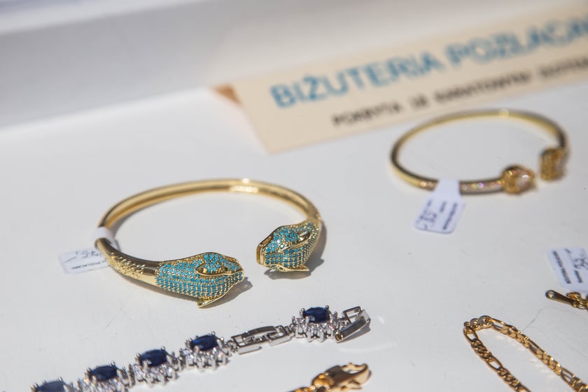 Biżuteria na Jarmarku Świętojańskim we Wrocławiu
