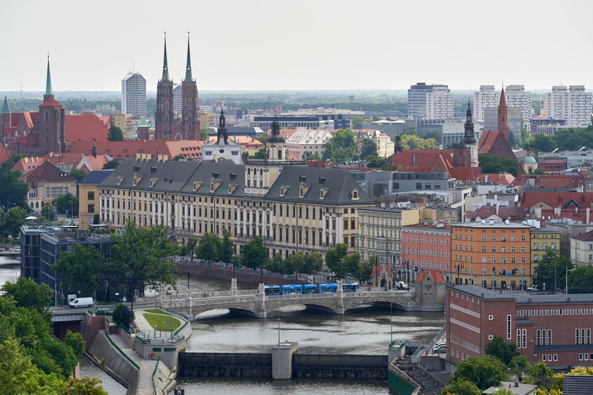 Panorama Wrocławia z dachu Atal Towers