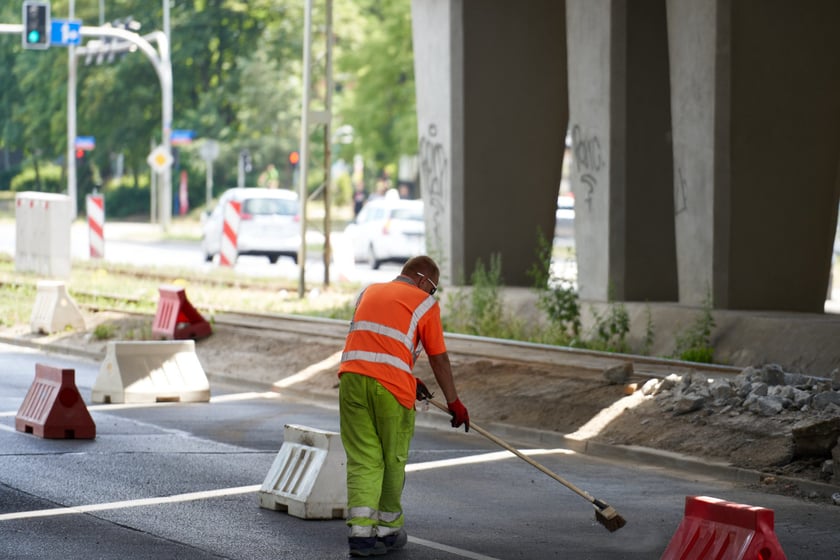 Remont torowiska wzdłuż Legnickiej