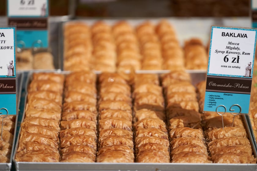 Festiwal kulinarny Delicje Regionów na wrocławskim Rynku