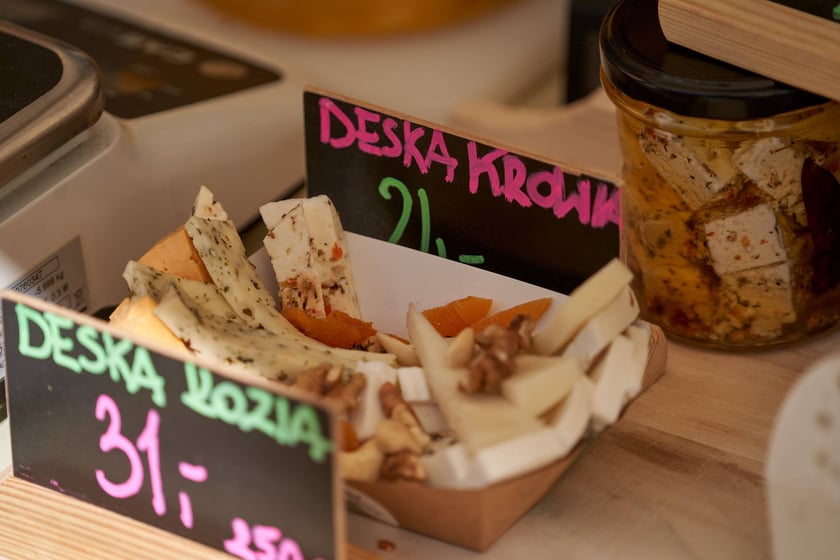 Festiwal kulinarny Delicje Regionów na wrocławskim Rynku