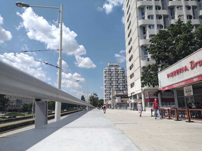 Esplanada wzdłuż placu Grunwaldzkiego - lipiec 2023