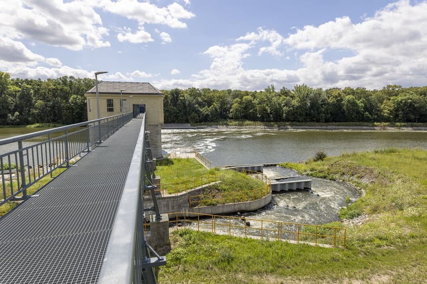 stopień wodny na Rędzinie po remoncie, sierpień 2023