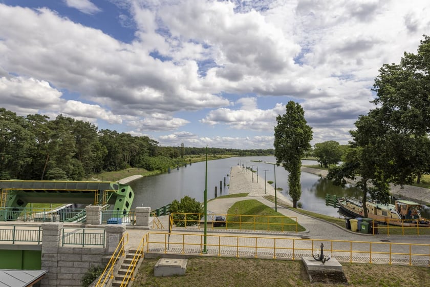 stopień wodny na Rędzinie po remoncie, sierpień 2023