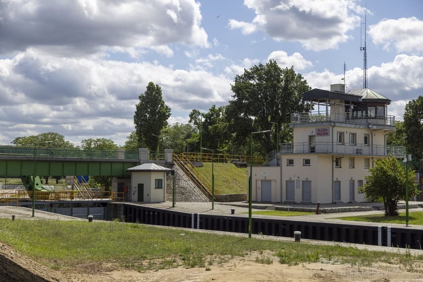 stopień wodny na Rędzinie po remoncie, sierpień 2023