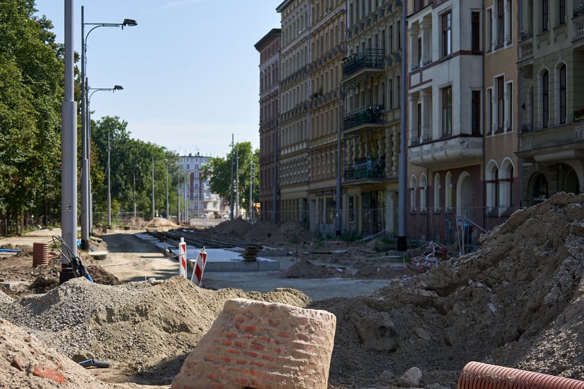Przebudowa placu Staszica i ulicy Pomorskiej w sierpniu 2023 roku