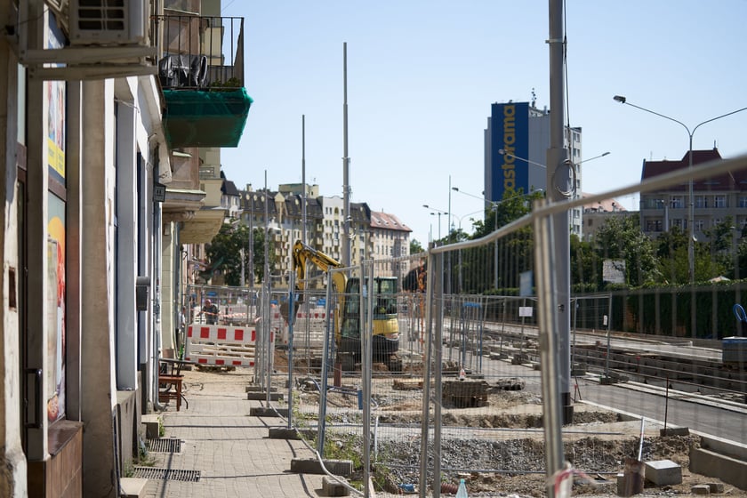 Przebudowa placu Staszica i ulicy Pomorskiej w sierpniu 2023 roku