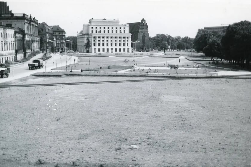 pl. Wolności