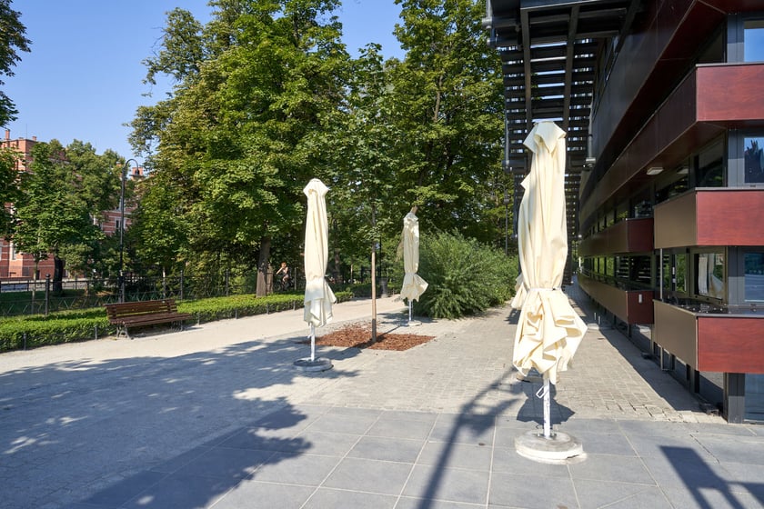 pl. Wolności i Narodowe Forum Muzyki