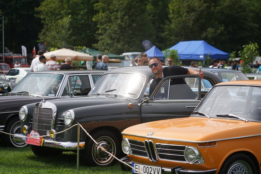 MotoClassic na Zamku Topacz - kultowe i współczczesne pojazdy