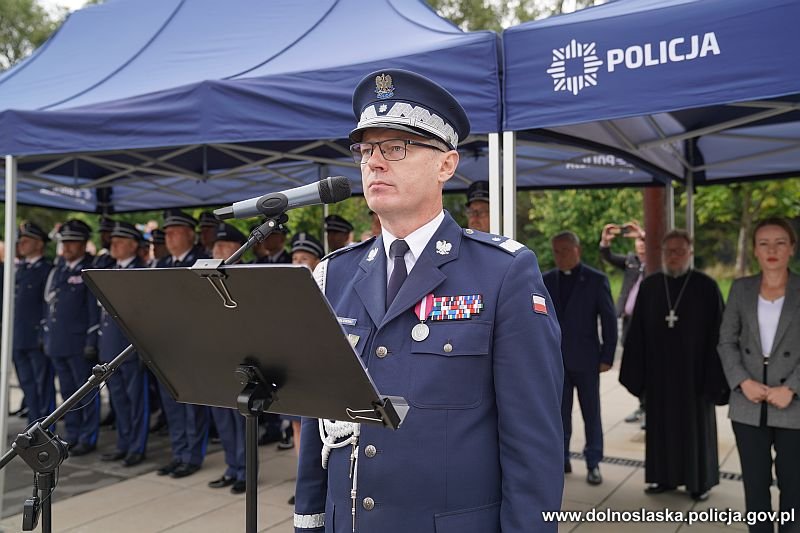 Uroczyste ślubowanie policjantek i policjantów