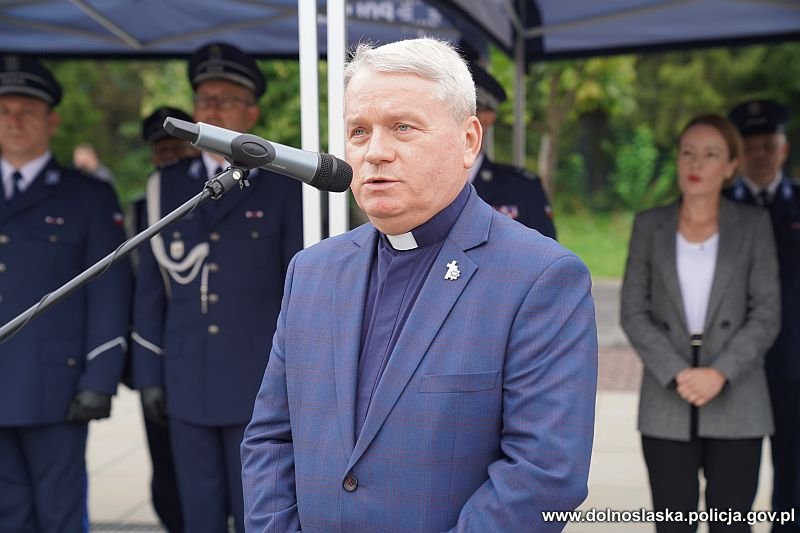 Uroczyste ślubowanie policjantek i policjantów