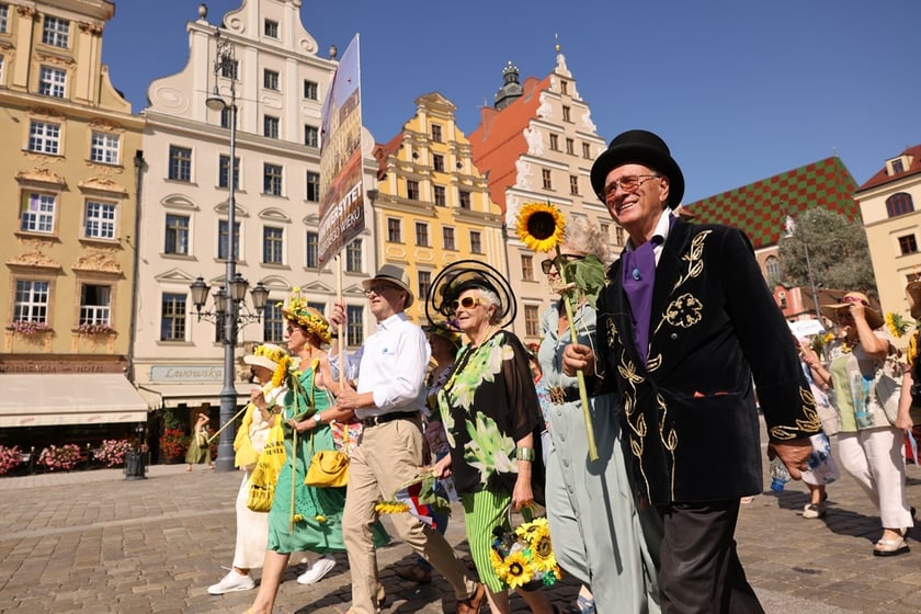 Marsz Kapeluszy i inauguracja Dni Senior