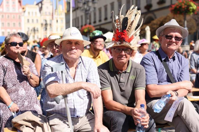 Marsz Kapeluszy i inauguracja Dni Senior