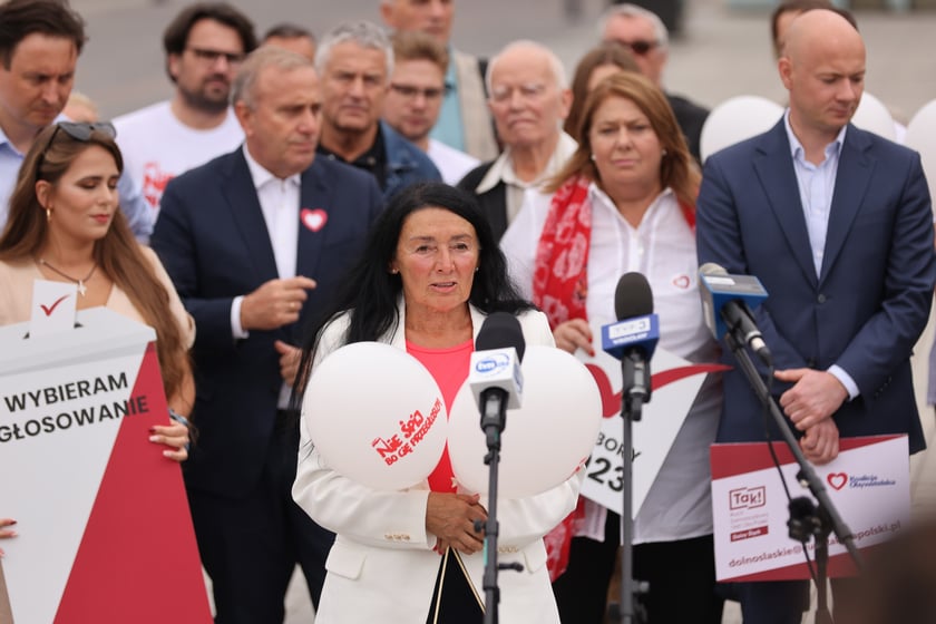 Kampania profrekwencyjna we Wrocławiu, prof. Alicja Chybicka