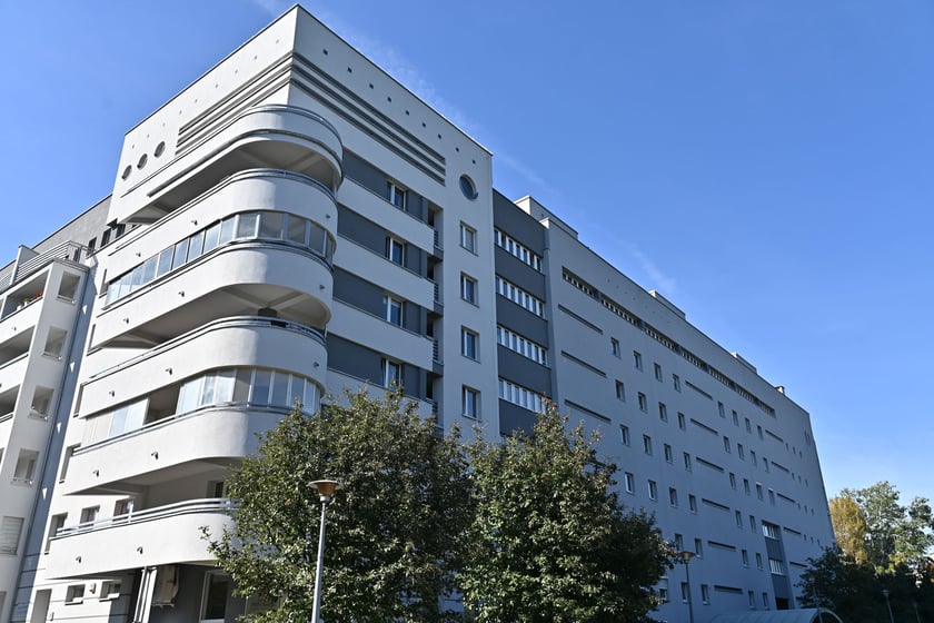 Ekologia i oszczędność - to kogeneracyjna instalacja grzewcza w SM Wrocław-Południe w bloku między ul. Skwierzyńską i Stysia.