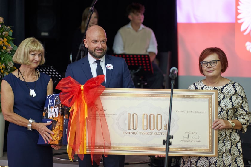 Uroczystość 75-lecia Liceum Ogólnokształcącego nr IV we Wrocławiu