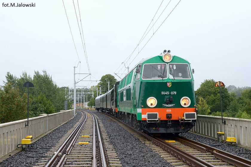 Pociąg retro pojedzie z Wrocławia w G&oacute;ry Sowie