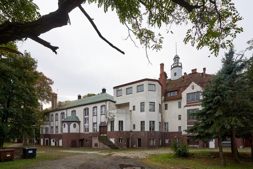 Zameczek Akademii Wychoawania Fizycznego przy ul. Rzeźbiarskiej we Wrocławiu