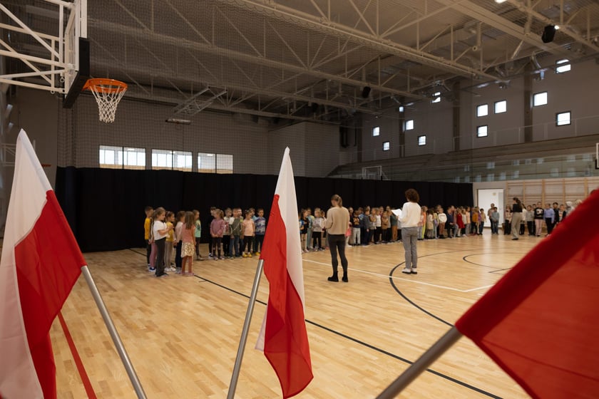 Październikowy dzień w zespole szkolno-przedszkolnym na Asfaltowej