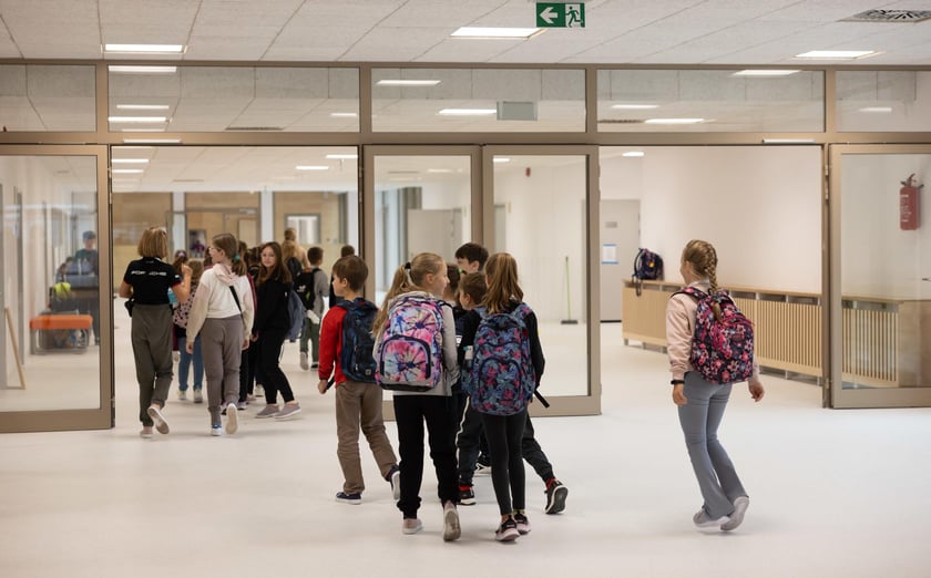 Październikowy dzień w zespole szkolno-przedszkolnym na Asfaltowej