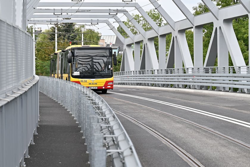 Trasa autobusowo-tramwajowa na Nowy Dwór.