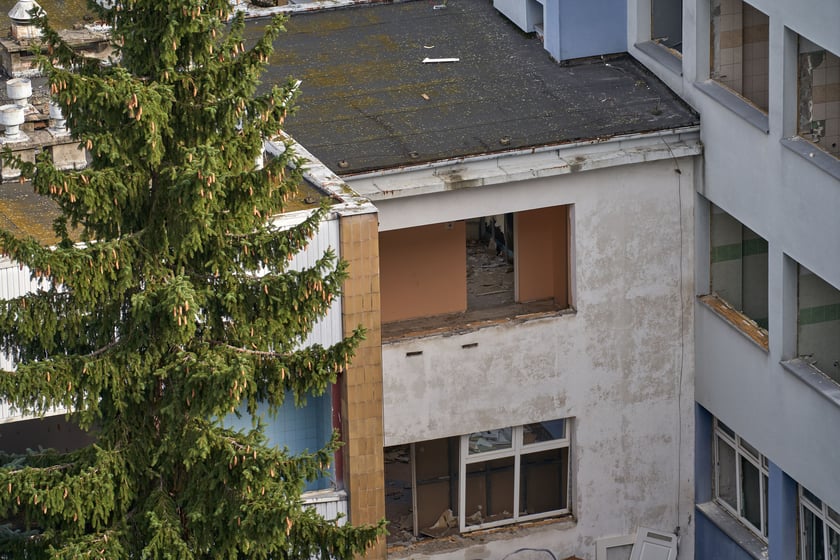 Wyburzanie budynku po przychodni Practimed, 24 października 2023