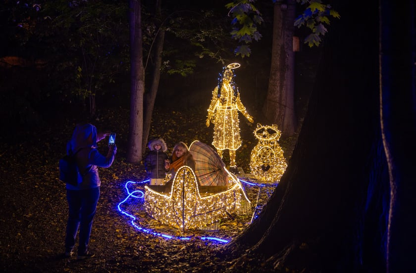 „Filmowe Opowieści” w Lumina Park w Zamku Topacz