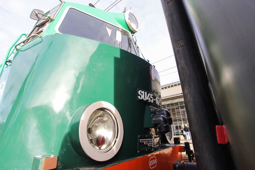 Pociąg retro wyruszył z Wrocławia do Oleśnicy