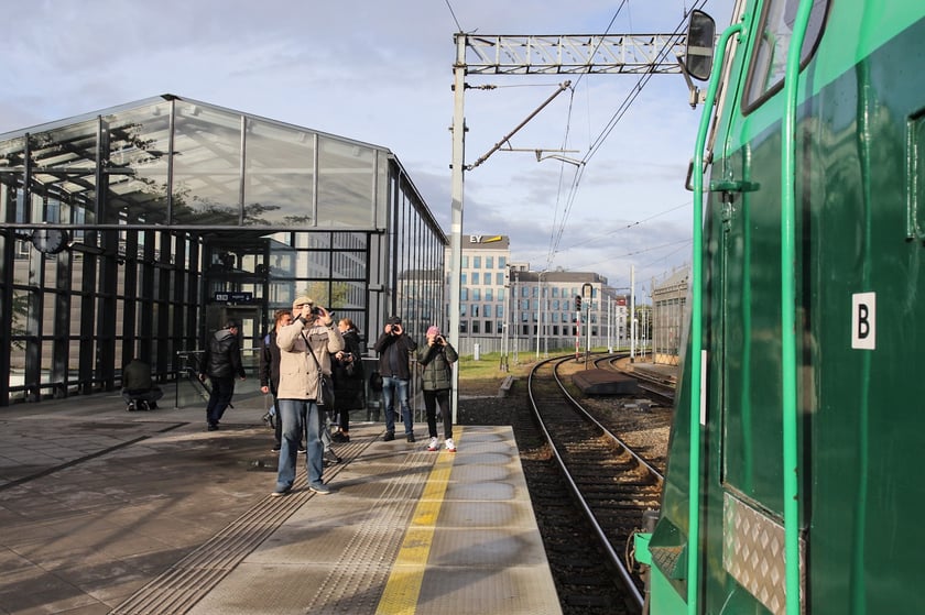 Pociąg retro wyruszył z Wrocławia do Oleśnicy