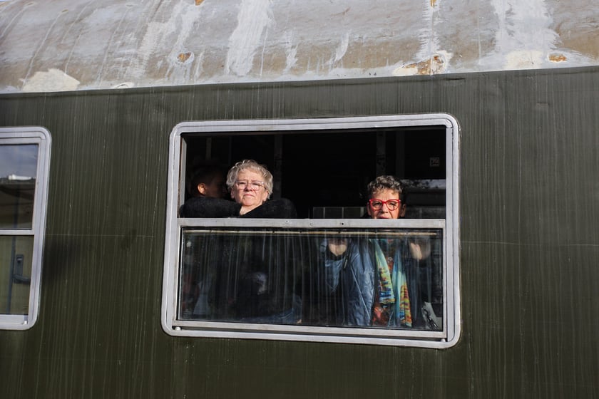 Pociąg retro wyruszył z Wrocławia do Oleśnicy