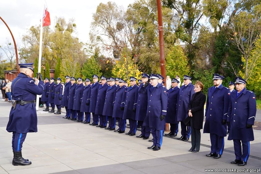 Ślubowanie nowych dolnośląskich policjantów we Wrocławiu