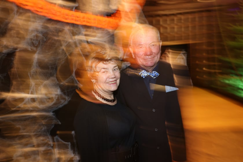 Bal seniorów "Z wizytą u rodziny Addamsów"