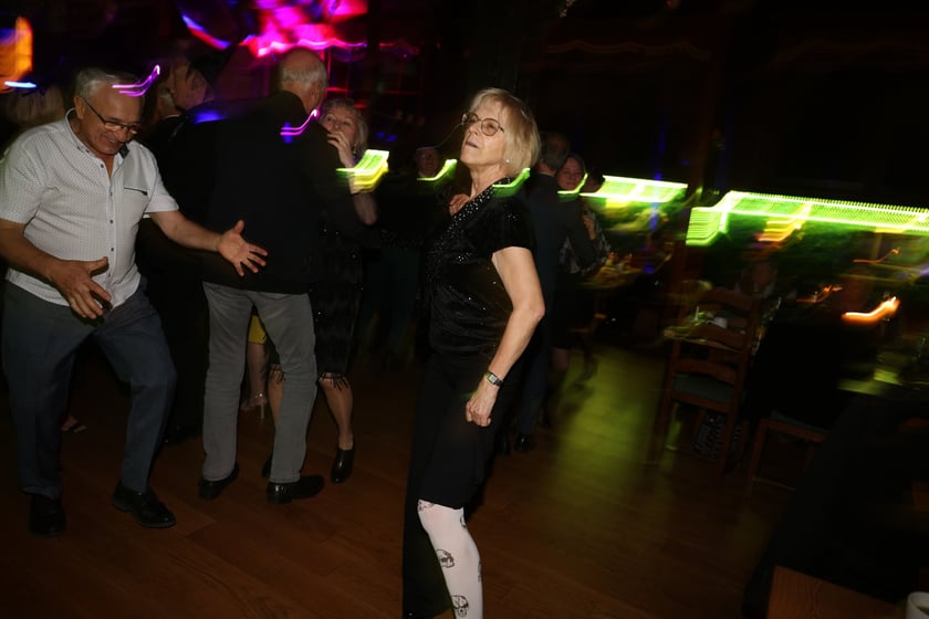 Bal seniorów "Z wizytą u rodziny Addamsów"