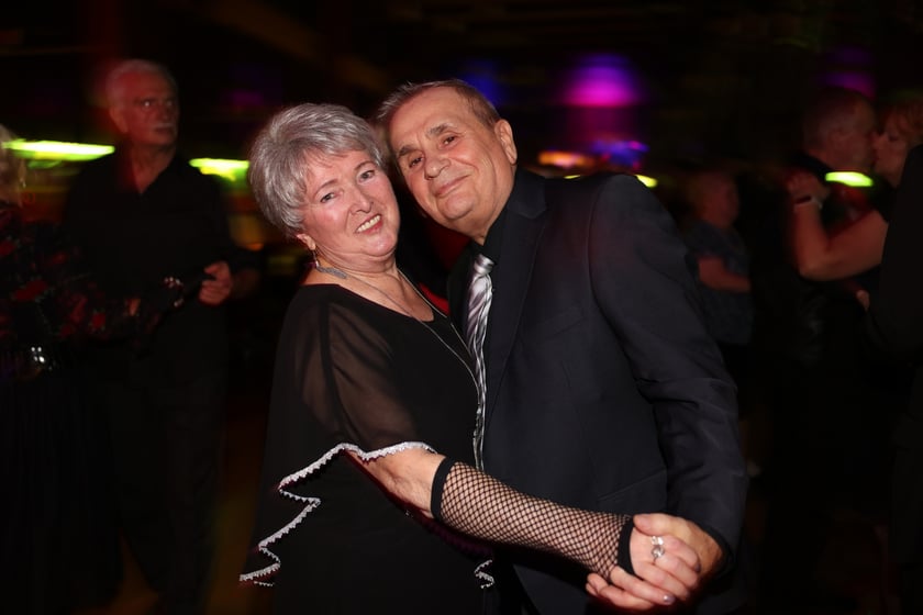 Bal seniorów "Z wizytą u rodziny Addamsów"