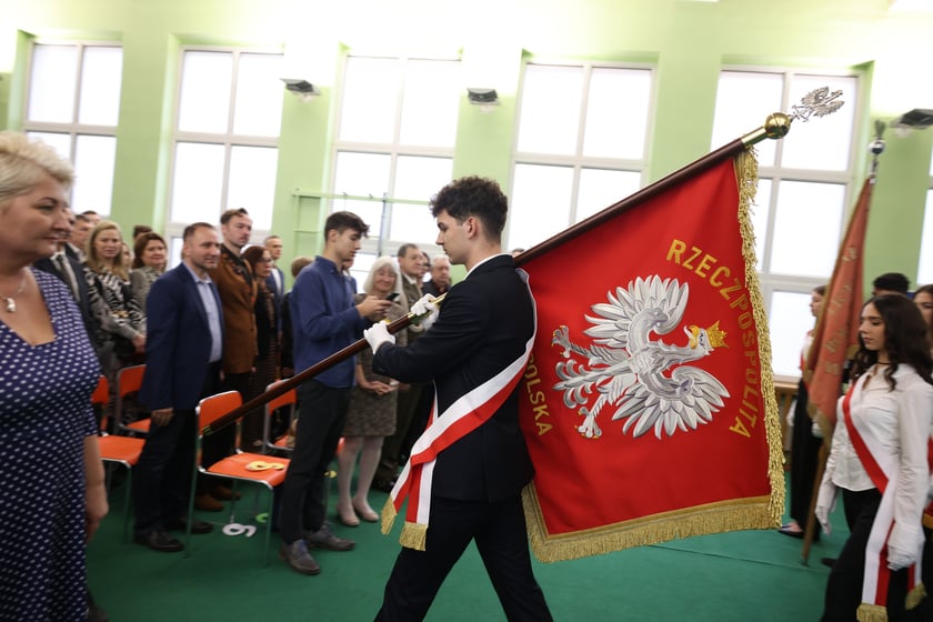 Uroczystość 75-lecia VI LO we Wrocławiu